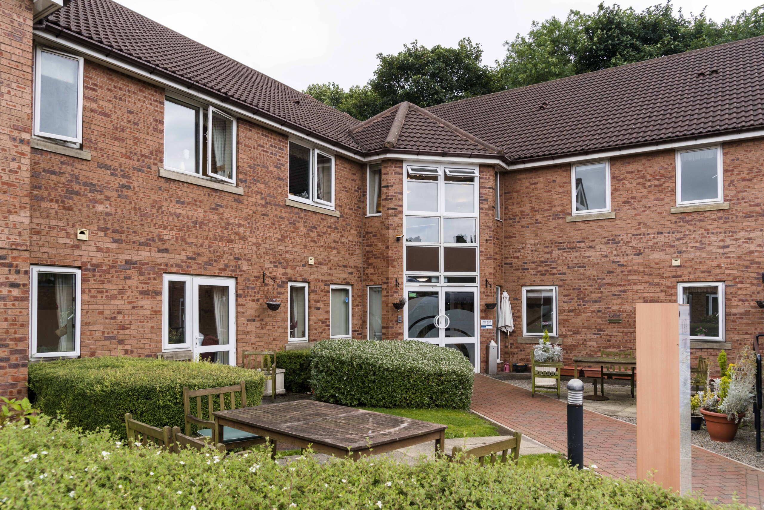 Acacia Court Care Home – Exterior 2