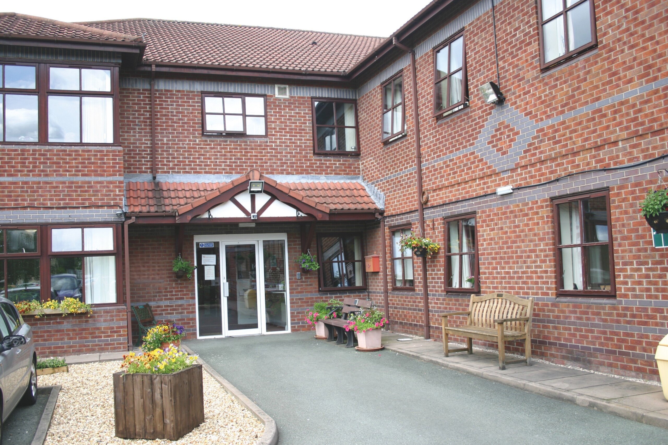 Acorn Hollow – Exterior 2
