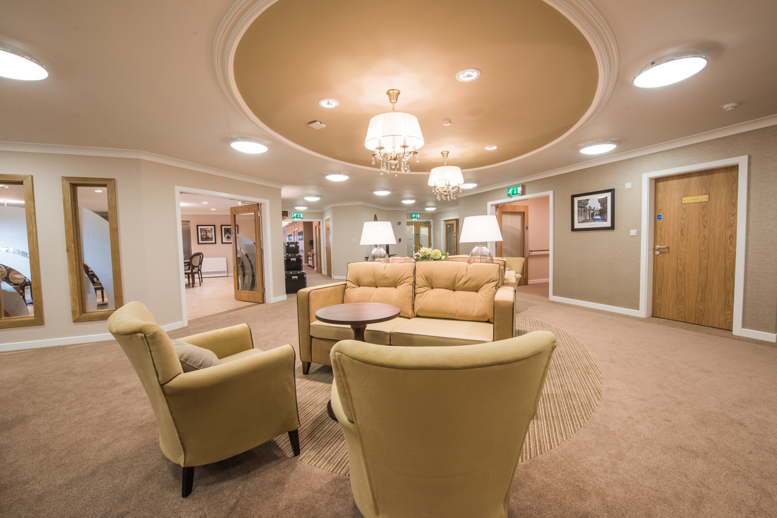 Augustus Court – Seating