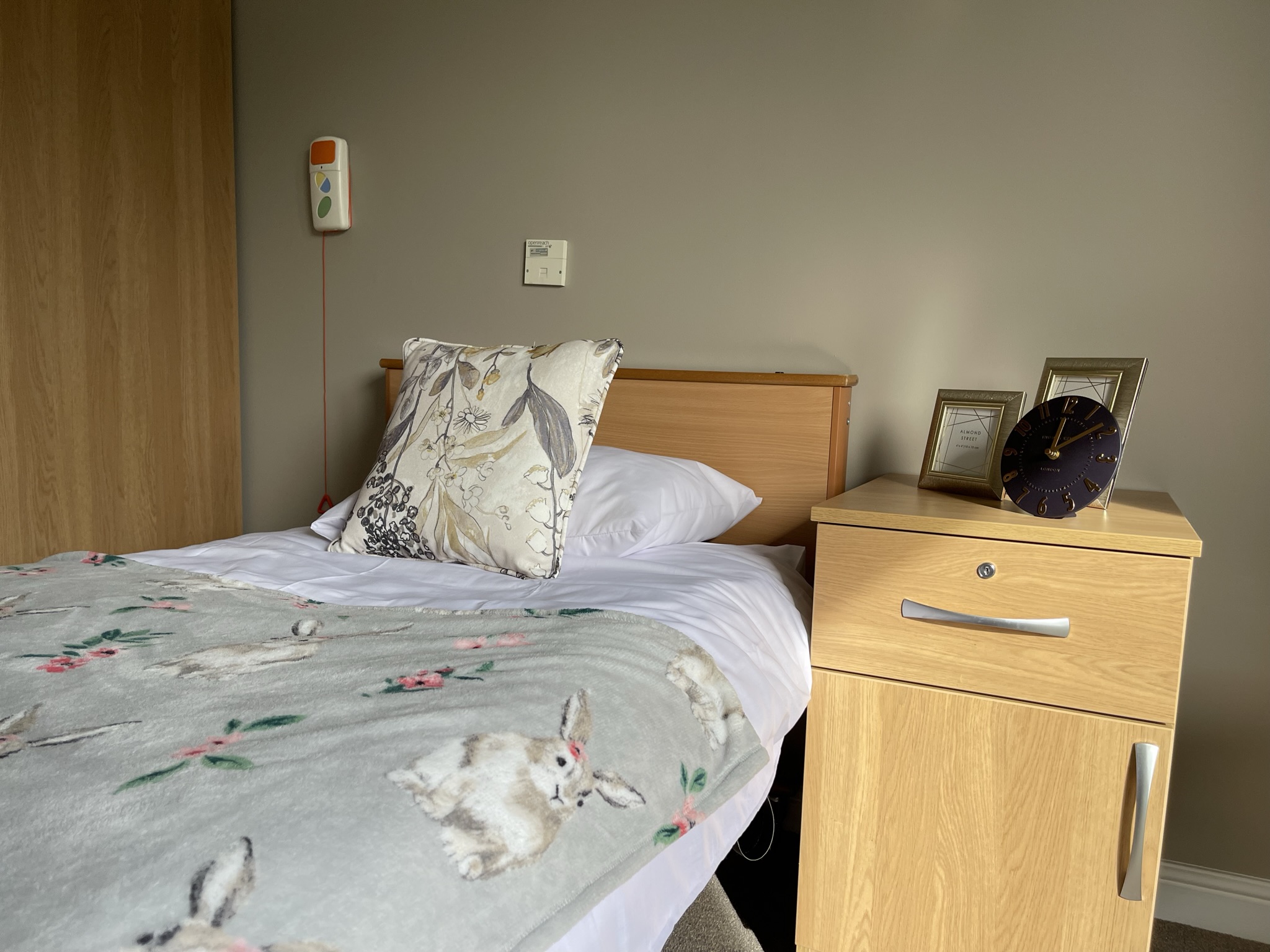 Colton Lodges Care Home – Bedroom