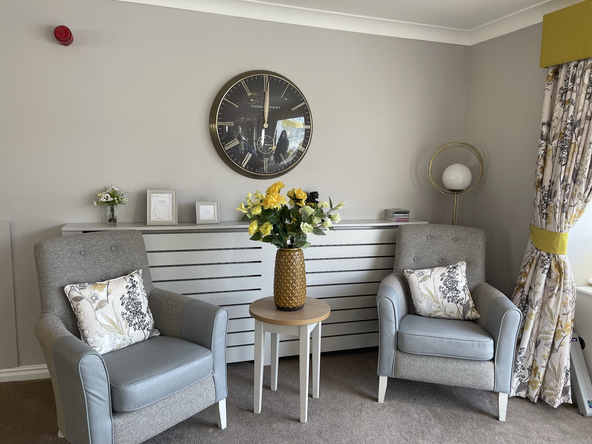 Colton Lodges Care Home – Lounge (2)