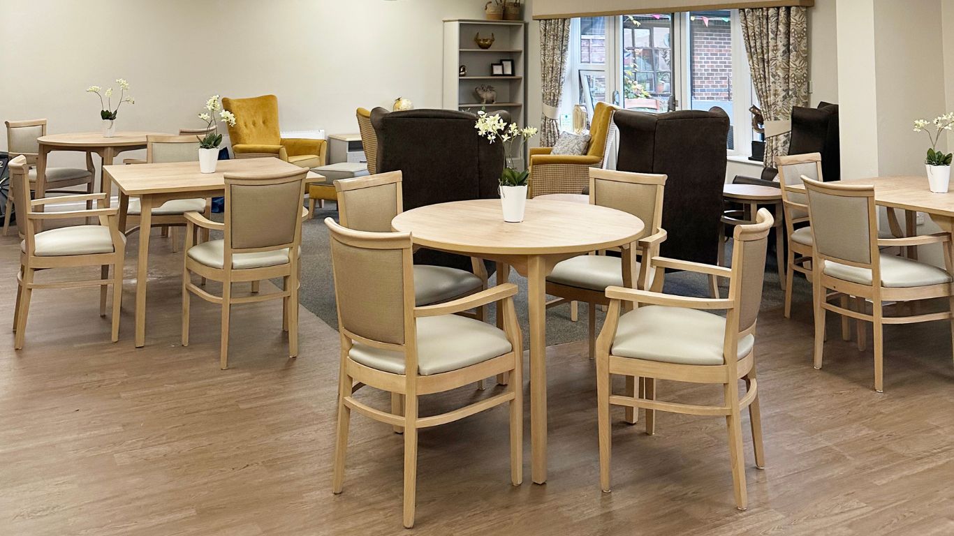 Hollymere House Nursing Home – Dining Room