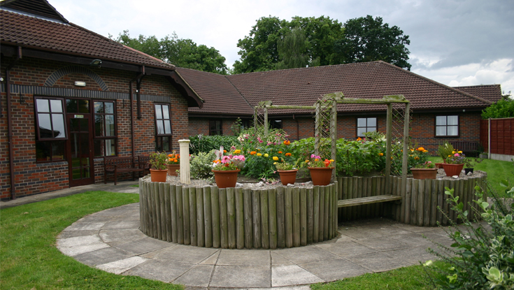 Hollymere House Nursing Home – Gardens