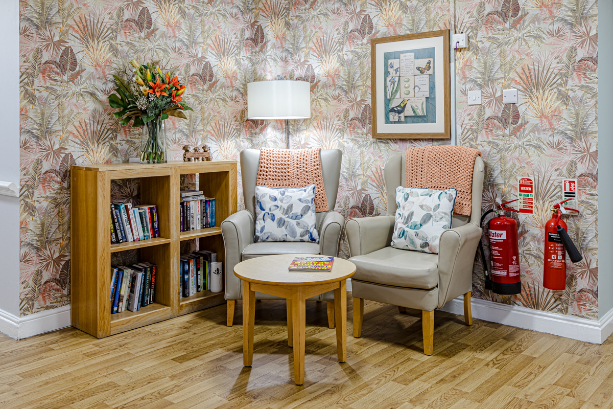 Overdene House – Seating (2)