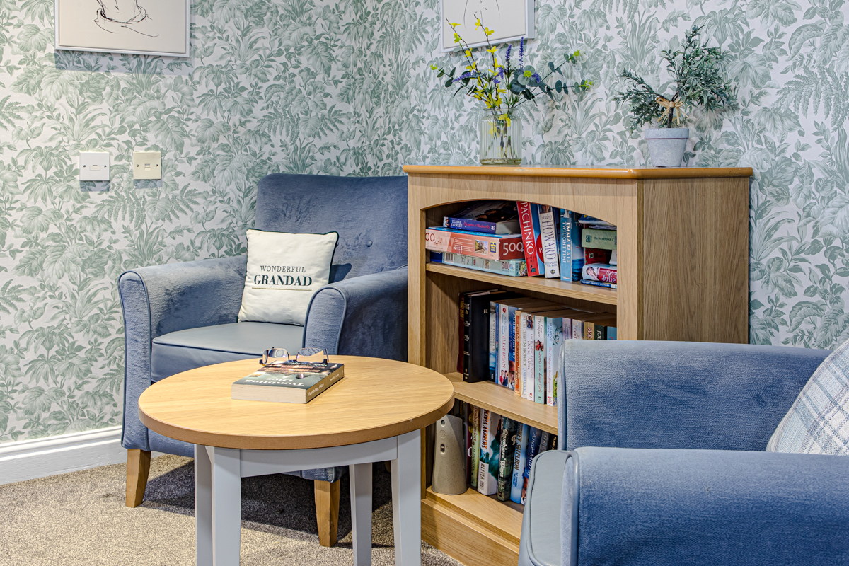 Overdene House – Seating